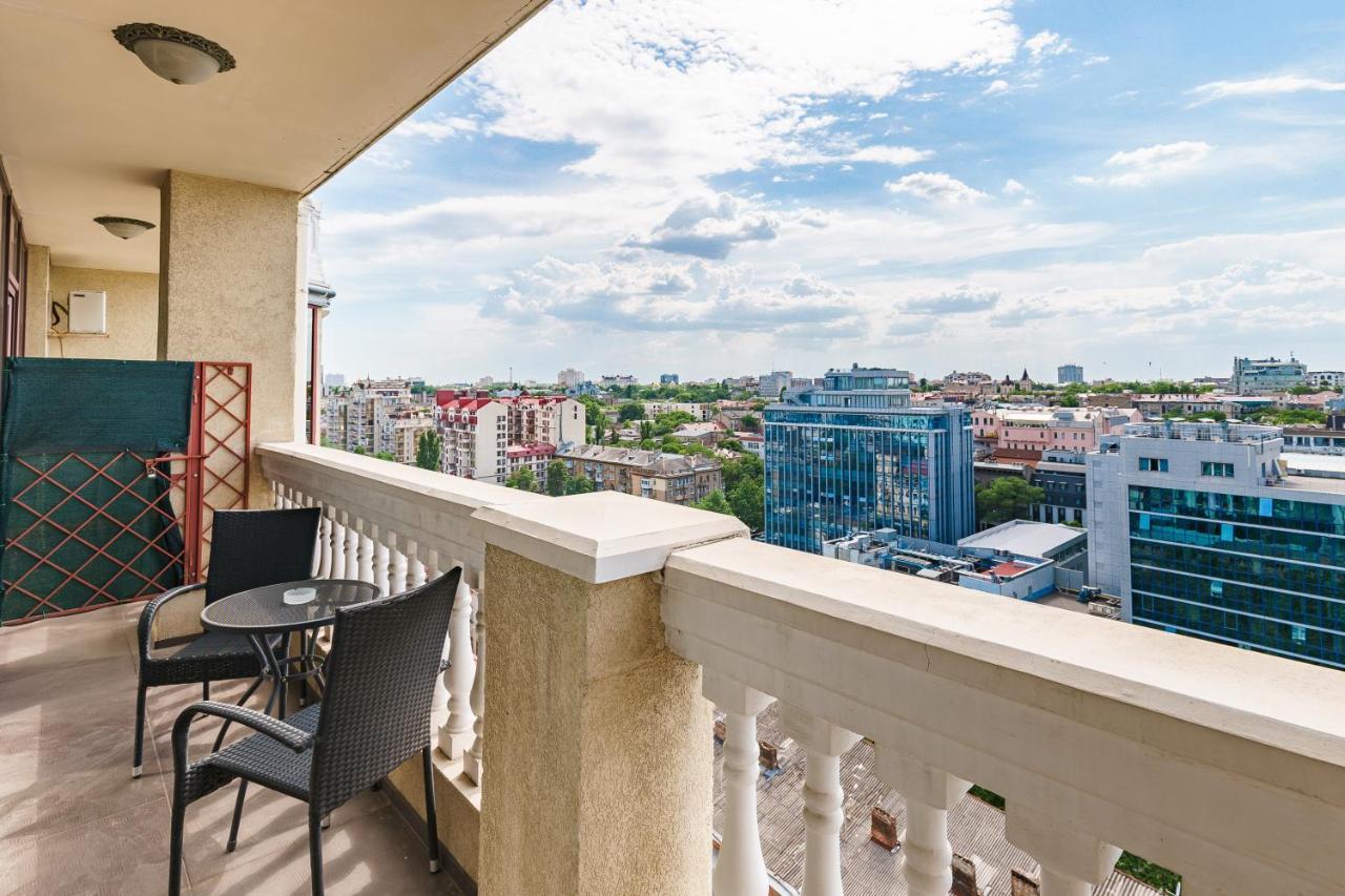 Greek Street Deluxe Apartment Odessa Exterior foto